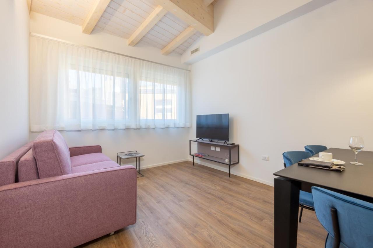 Minerva Guesthouse Trydent Zewnętrze zdjęcie